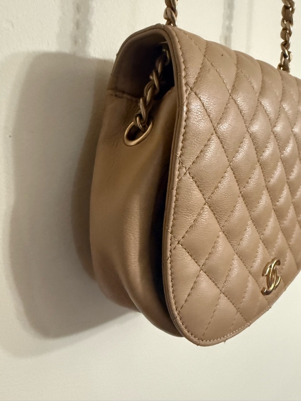 Chanel Coco CC Messenger Calfskin and Quilted Goatskin Tan Bag - Picture 15 of 16